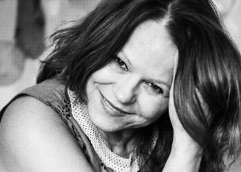 MARIOLA LANDOWSKA photographed by Kat Piwecka