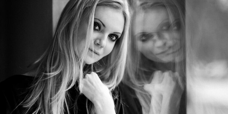 OLGA BORYS: Kasia nie dość, że jest uzdolnioną, wrażliwą fotografką, to jeszcze ma talent do budowania wspaniałej atmosfery na planie.