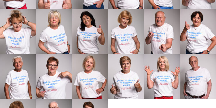 Sesja zdjęciowa uczestników warsztatów “Piękni i zadbani w każdym wieku” Fundacji Nigdy Nie Jest Za Późno