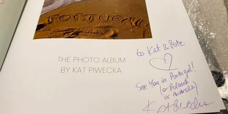 Kat & Pete, Australia: We loooove our little piece of Portugal, it always makes us smile with the memories of our travels through Europe.