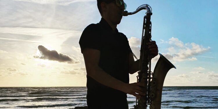 BTS of the photoshoot of portuguese musician PEDRO MORAIS