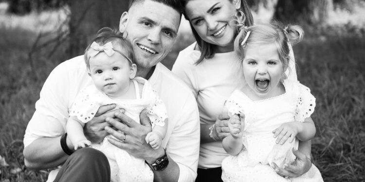 Agnieszka, Krzysztof, Helena & Pola – family photoshoot / sesja rodzinna