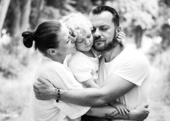 Weronika, Robert & Jan – family photoshoot / sesja rodzinna