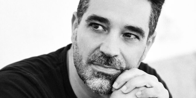 RUI SILVA photographed by Kat Piwecka