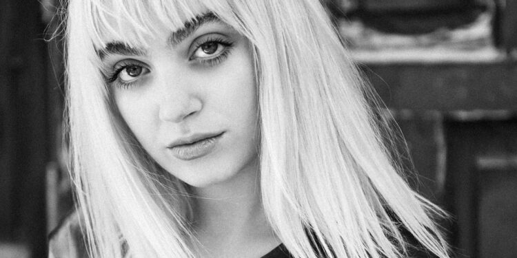 Lucia Garcia photographed by Kat Piwecka in MADRIT