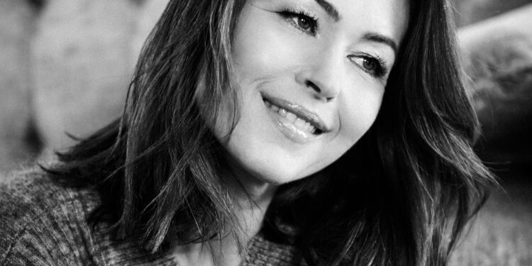 BEATA SADOWSKA photographed by Kat Piwecka