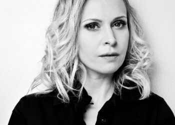 PAULINA HOLTZ photographed by Kat Piwecka