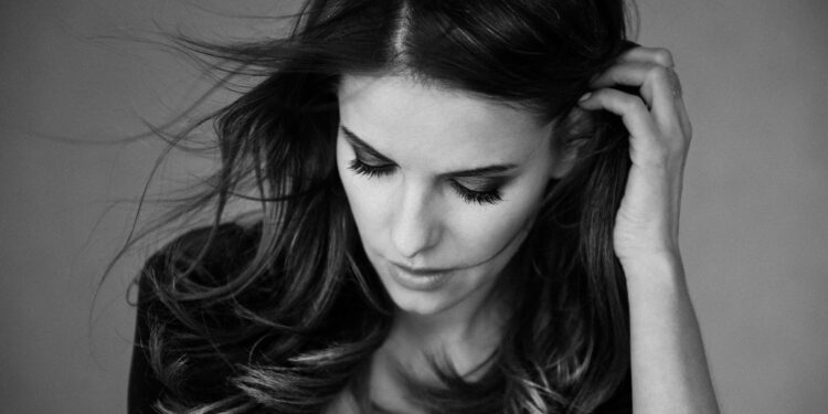 AGNIESZKA KAWIORSKA photographed by Kat Piwecka