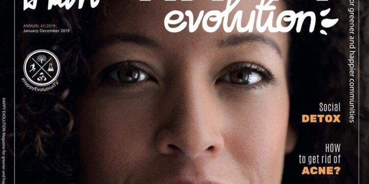 HAPPY EVOLUTION Magazine – the cover and the interview photos of DAVINA REEVES