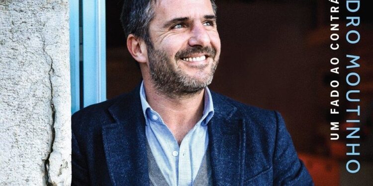 The cover of CD “Fado ao contrario” by PEDRO MOUTINHO