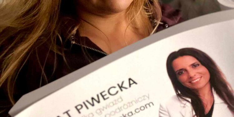 HANYA ANDERSON “Czuć Twój profesjonalizm i pasję – nie dziwię się, że klienci wracają do Ciebie na sesje.”