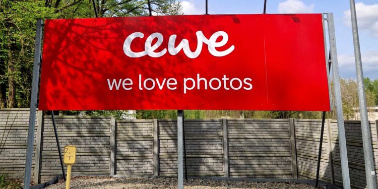 CEWE – uroczyste otwarcie nowej hali produkcyjno-magazynowej w Kędzierzynie-Koźlu