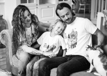 Weronika, Robert & Jan – family photoshoot